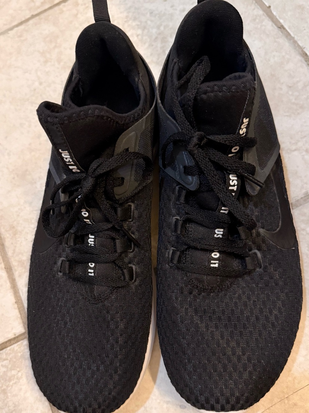 Nike Women's All-Black Lightweight Training Sneakers